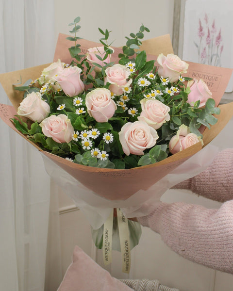The 'Luxury' Pink Rose Box Bouquet - Boutique Florist - UK Flower Delivery