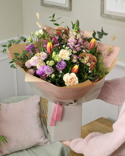 The 'Spring Trending' Gift Box - Boutique Florist - UK Flower Delivery